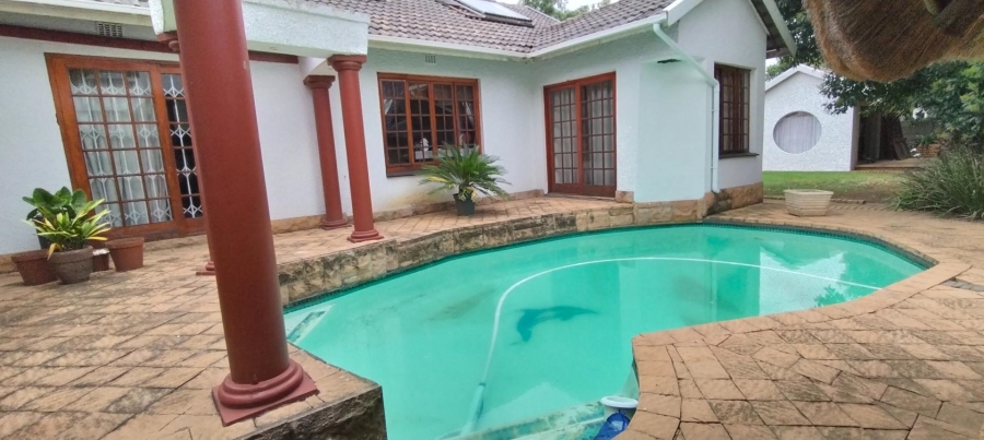 3 Bedroom Property for Sale in Farrarmere Gauteng
