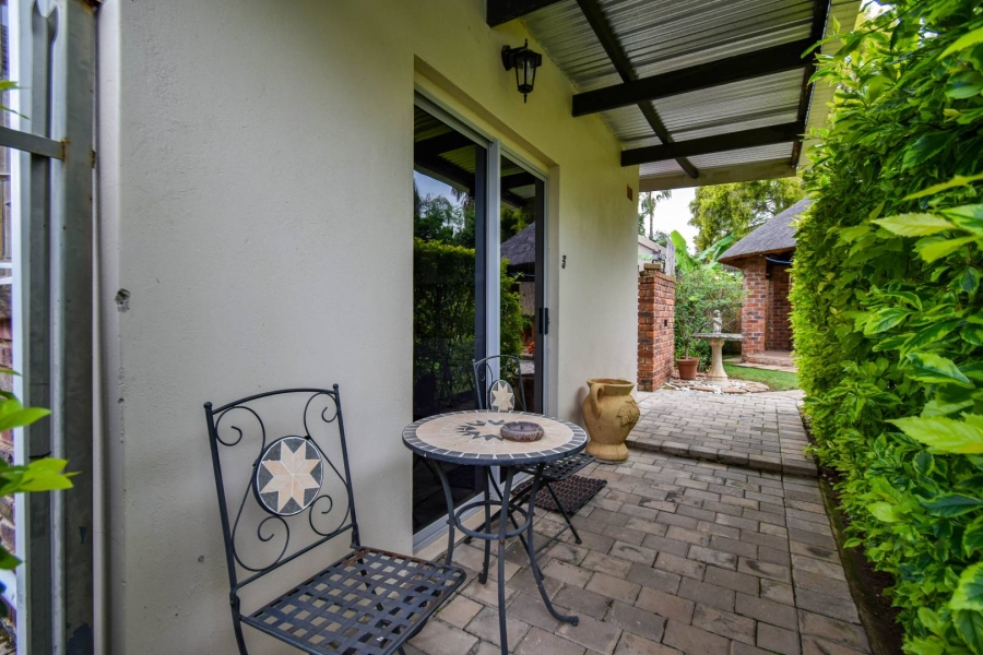 1 Bedroom Property for Sale in Garsfontein Gauteng