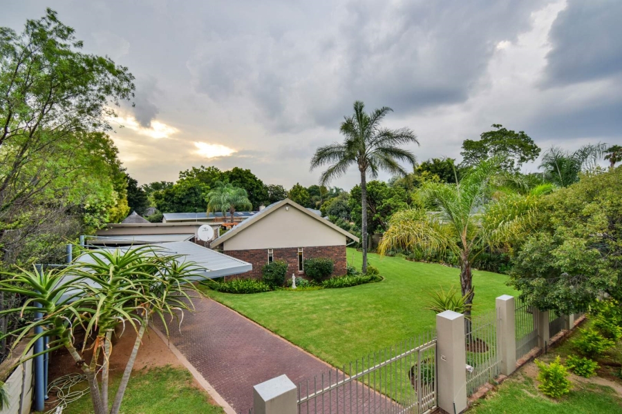 1 Bedroom Property for Sale in Garsfontein Gauteng