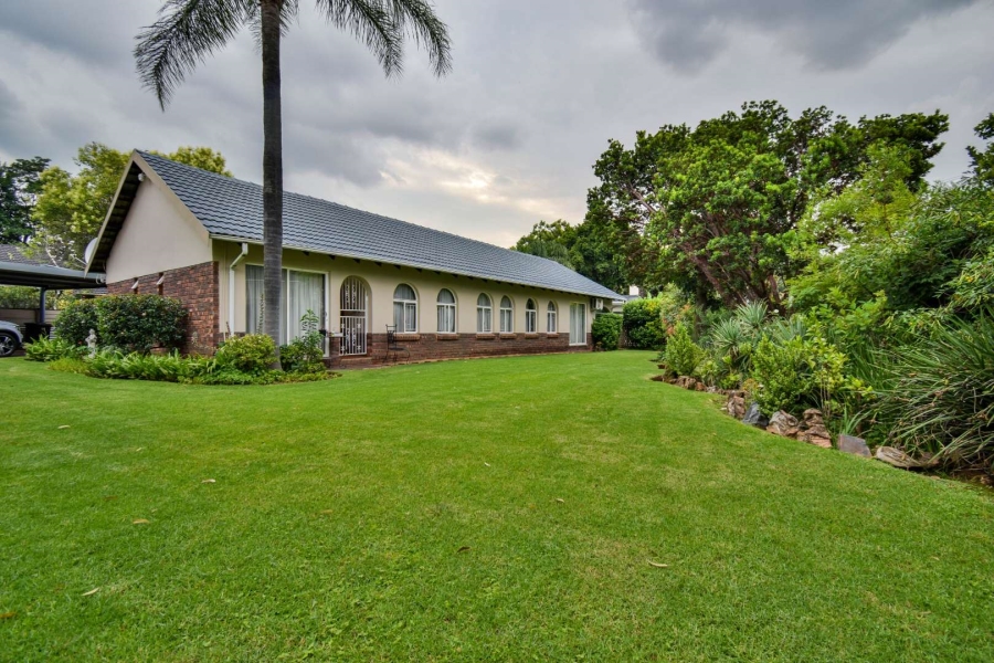 2 Bedroom Property for Sale in Garsfontein Gauteng