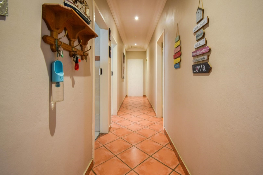 2 Bedroom Property for Sale in Garsfontein Gauteng