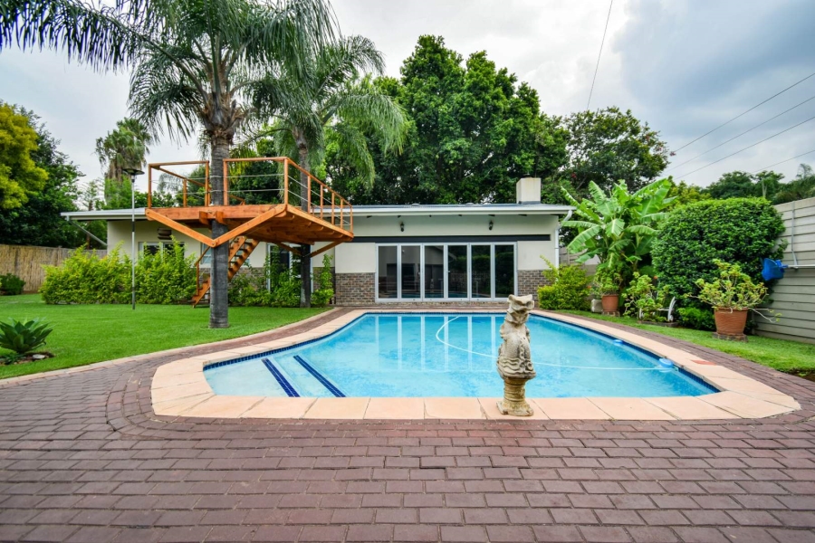 2 Bedroom Property for Sale in Garsfontein Gauteng