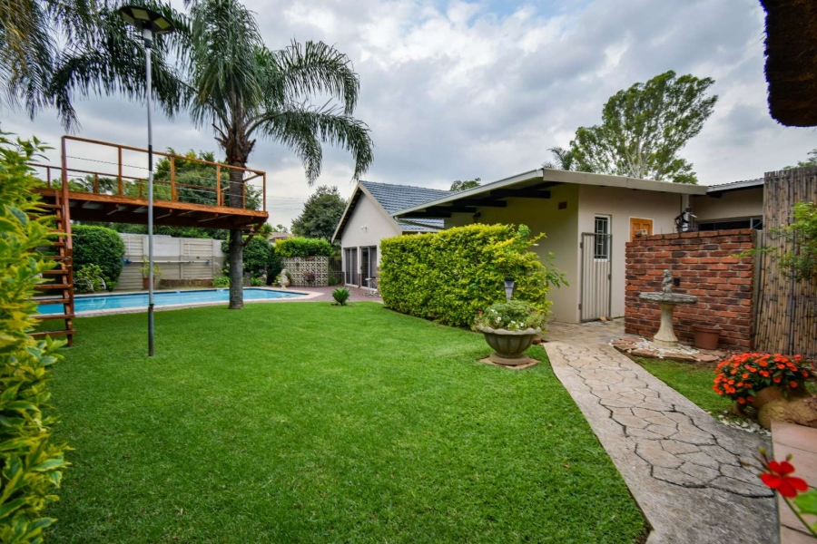 2 Bedroom Property for Sale in Garsfontein Gauteng