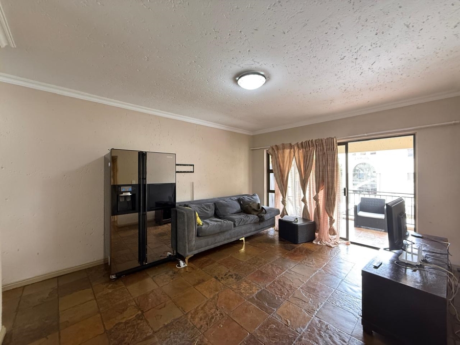 2 Bedroom Property for Sale in Weltevreden Park Gauteng