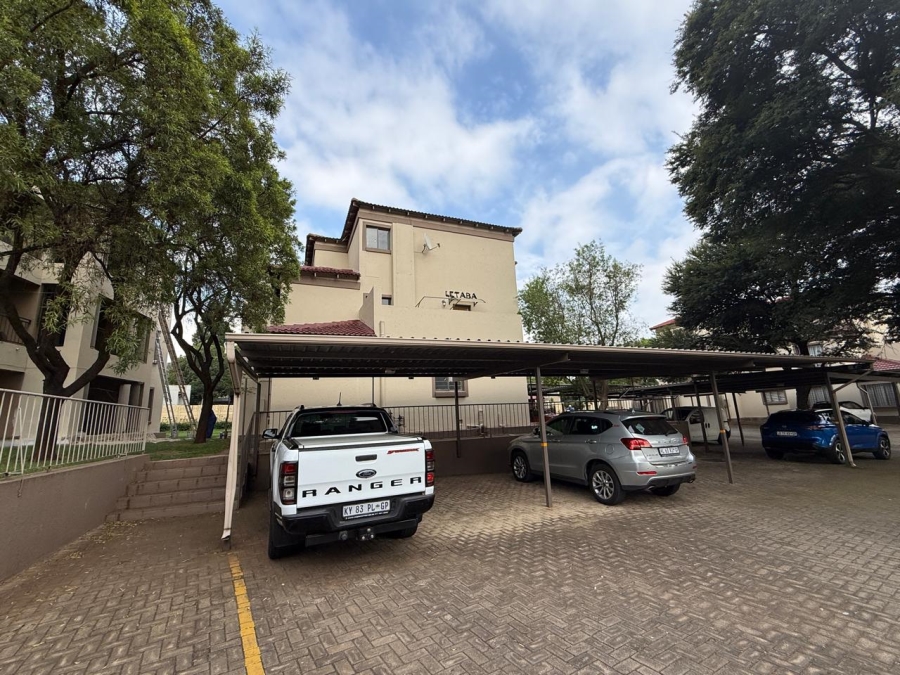 2 Bedroom Property for Sale in Weltevreden Park Gauteng