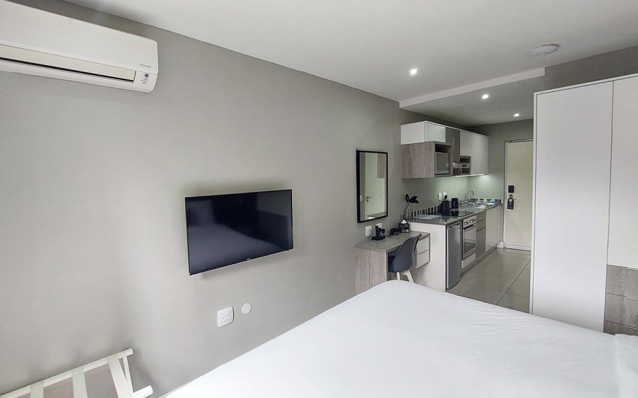 To Let 1 Bedroom Property for Rent in Rosebank Gauteng