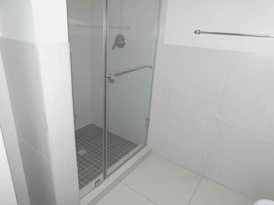 To Let 2 Bedroom Property for Rent in Bryanston Gauteng