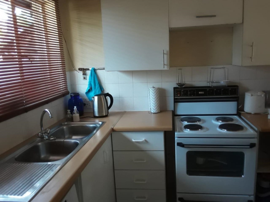 To Let 2 Bedroom Property for Rent in Northwold Gauteng
