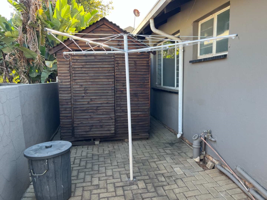 To Let 2 Bedroom Property for Rent in Northwold Gauteng
