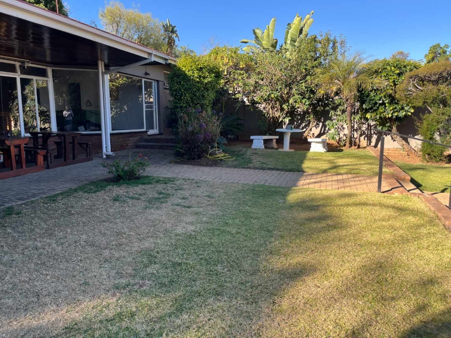 To Let 2 Bedroom Property for Rent in Northwold Gauteng