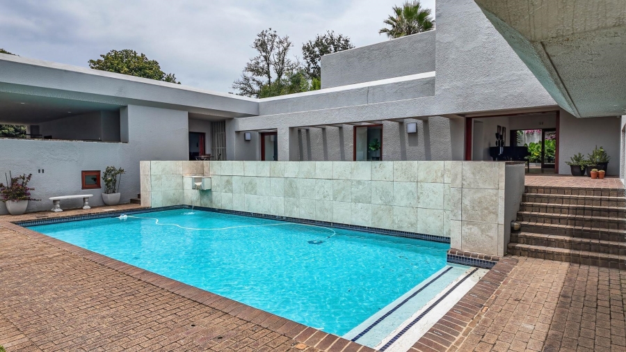 6 Bedroom Property for Sale in Hyde Park Gauteng