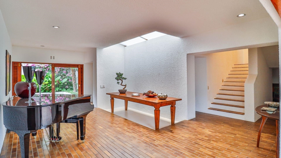 6 Bedroom Property for Sale in Hyde Park Gauteng