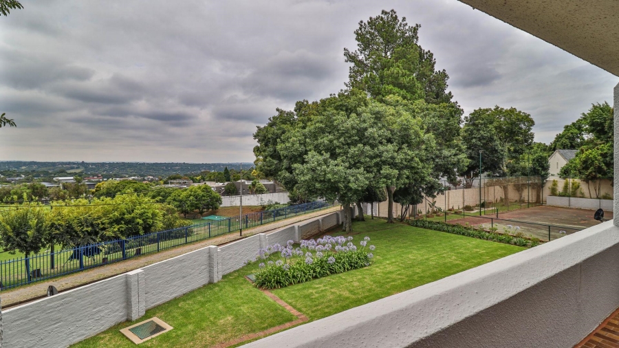 6 Bedroom Property for Sale in Hyde Park Gauteng