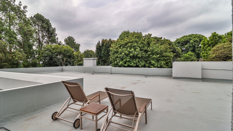 6 Bedroom Property for Sale in Hyde Park Gauteng