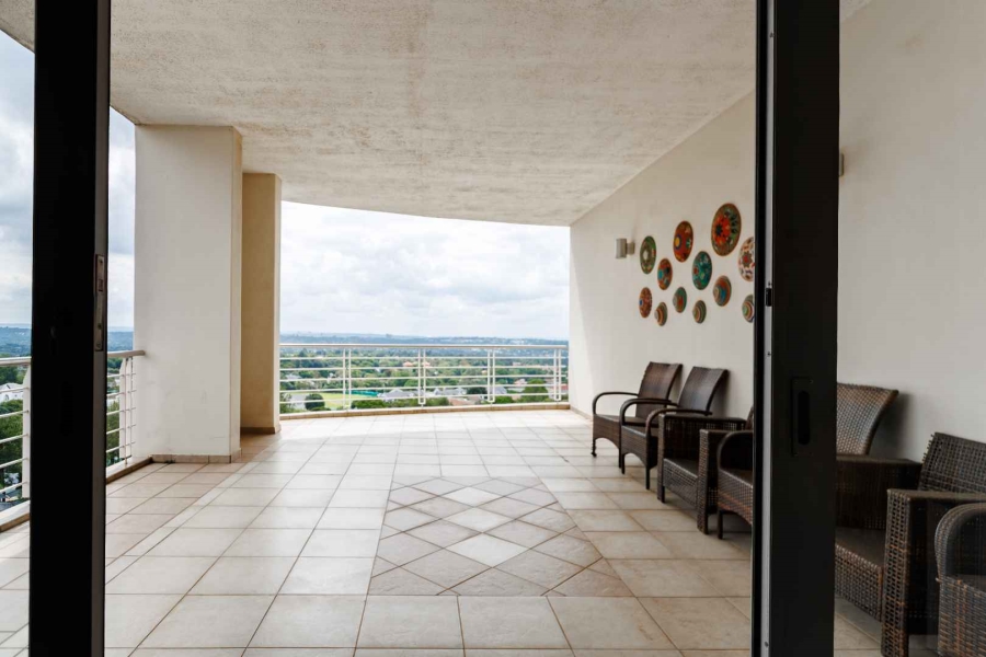 To Let 2 Bedroom Property for Rent in Morningside Gauteng