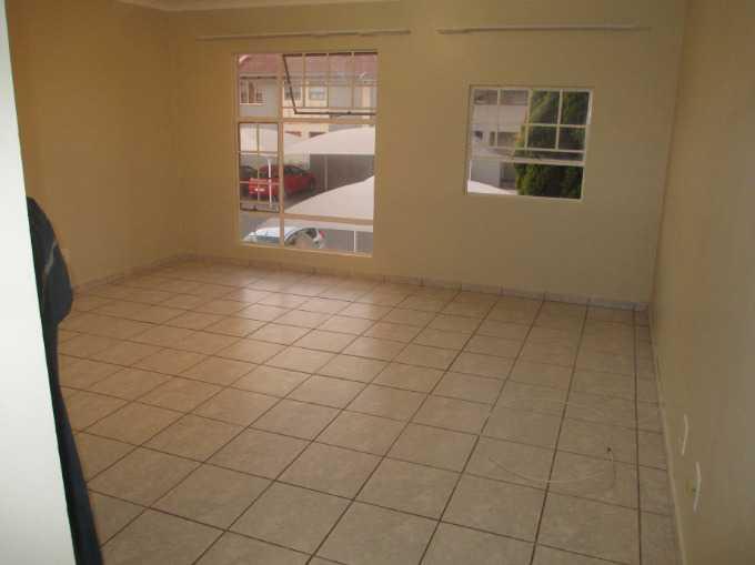 2 Bedroom Property for Sale in Die Hoewes Gauteng