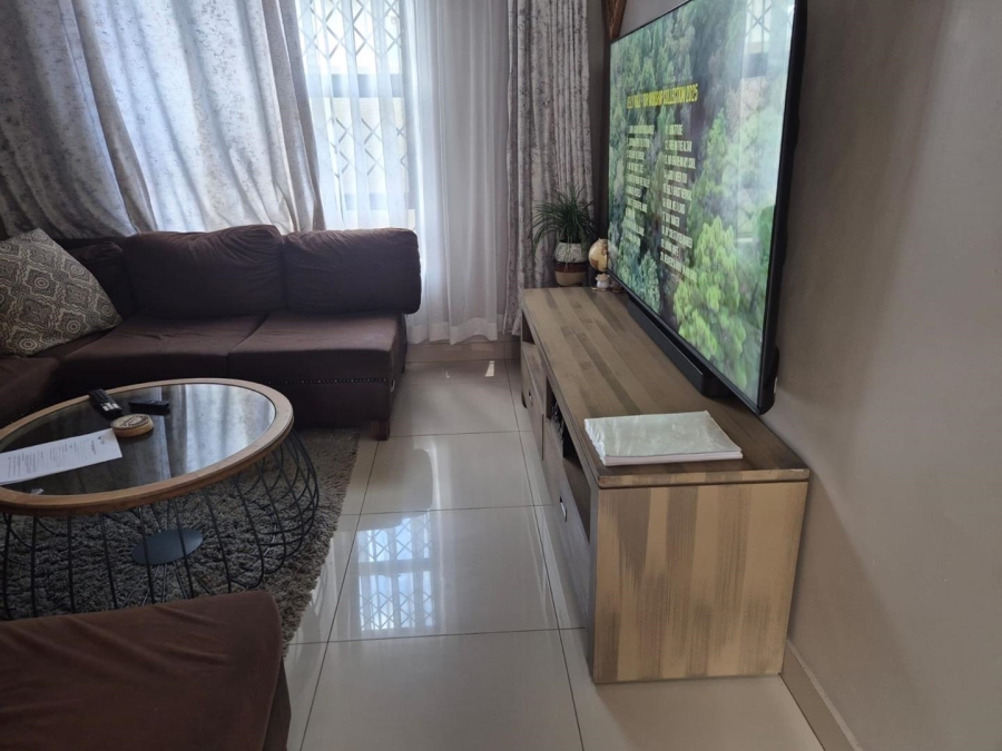 3 Bedroom Property for Sale in Clayville Gauteng