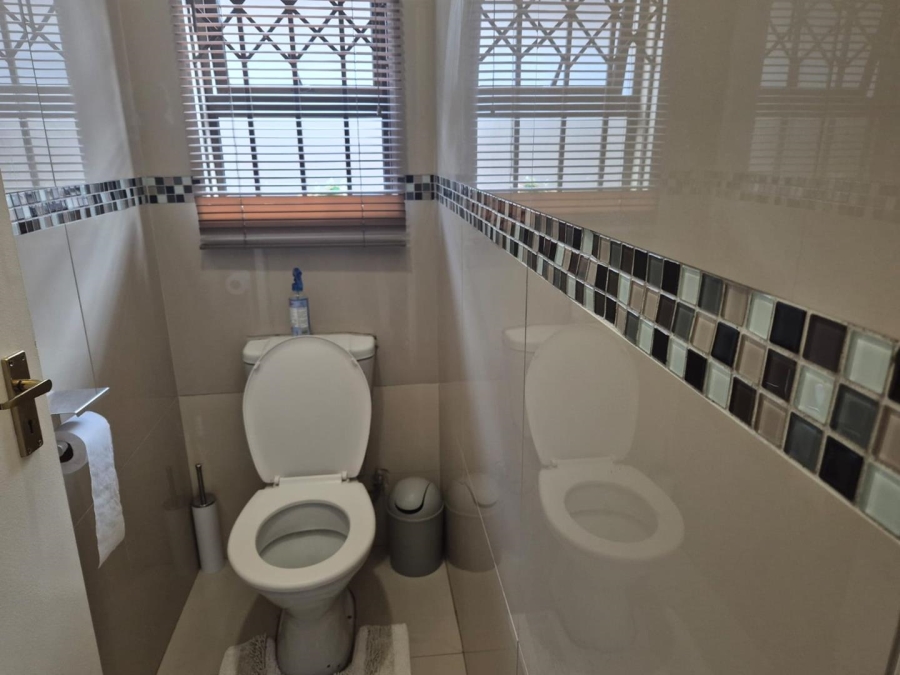 3 Bedroom Property for Sale in Clayville Gauteng