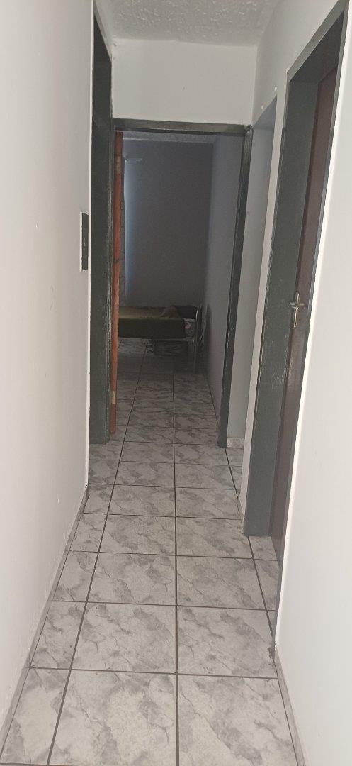 To Let 2 Bedroom Property for Rent in Silverton Gauteng