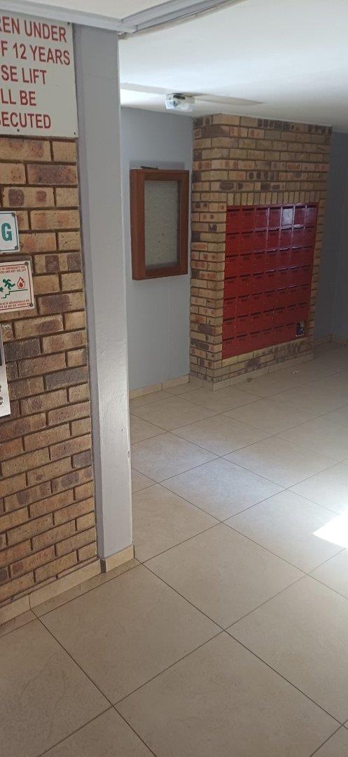 To Let 2 Bedroom Property for Rent in Silverton Gauteng
