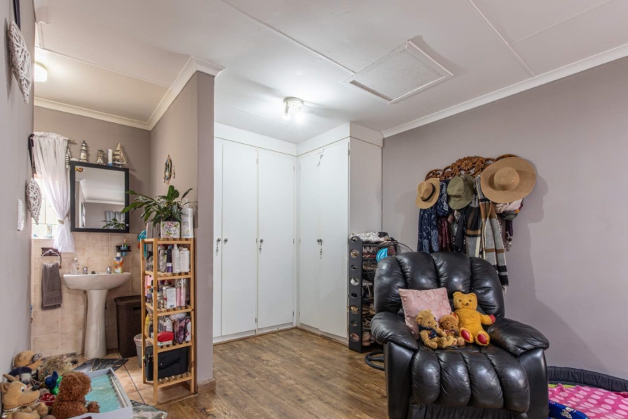 3 Bedroom Property for Sale in Wilgeheuwel Gauteng