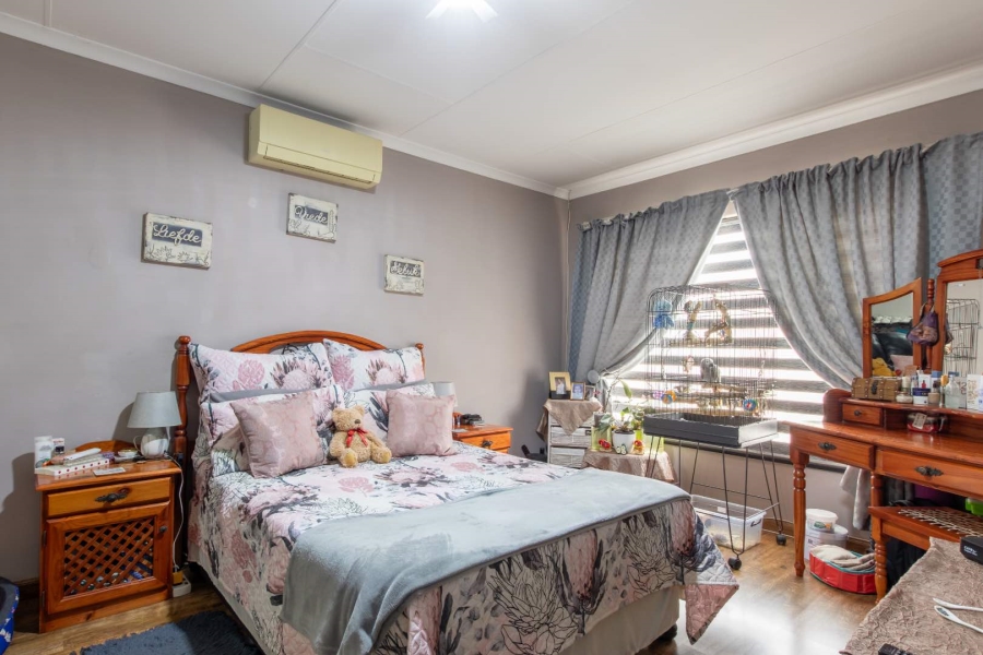 3 Bedroom Property for Sale in Wilgeheuwel Gauteng