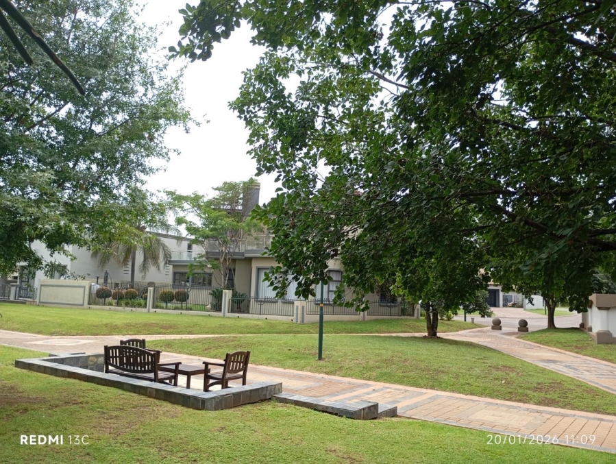 4 Bedroom Property for Sale in Glen Eagle Estate Gauteng