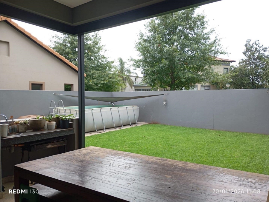 4 Bedroom Property for Sale in Glen Eagle Estate Gauteng