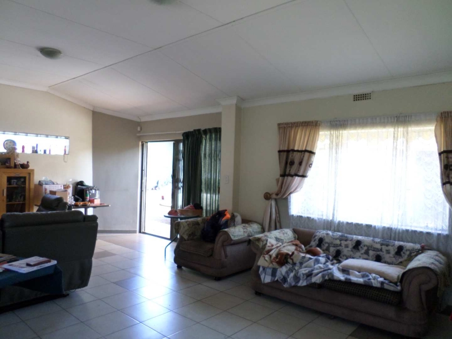 3 Bedroom Property for Sale in Lilianton Gauteng