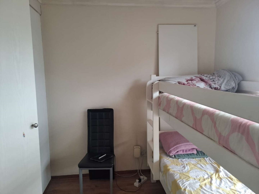 3 Bedroom Property for Sale in Die Hoewes Gauteng