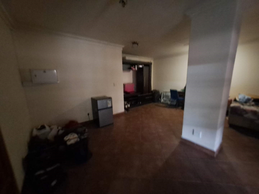 3 Bedroom Property for Sale in Die Hoewes Gauteng