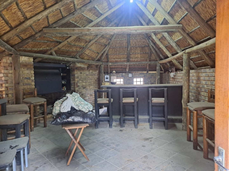 3 Bedroom Property for Sale in Die Hoewes Gauteng