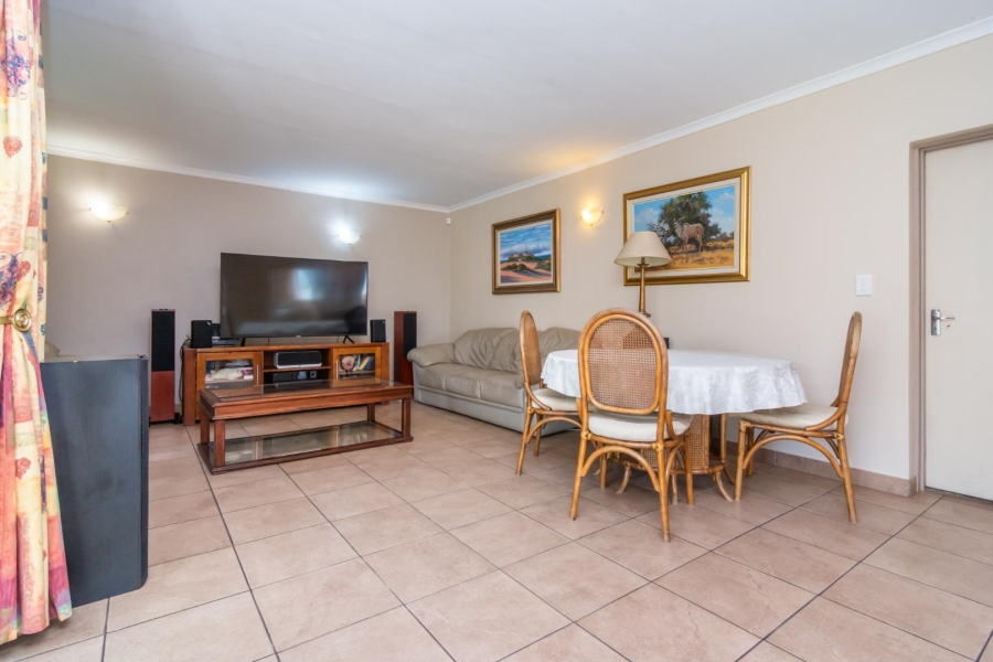 4 Bedroom Property for Sale in Ruimsig Gauteng