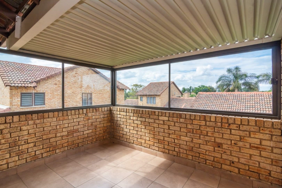 4 Bedroom Property for Sale in Ruimsig Gauteng