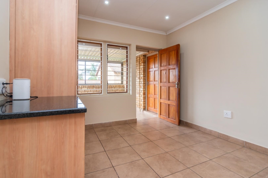 4 Bedroom Property for Sale in Ruimsig Gauteng