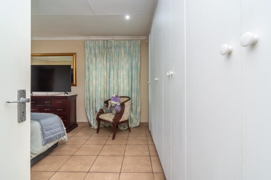 4 Bedroom Property for Sale in Ruimsig Gauteng