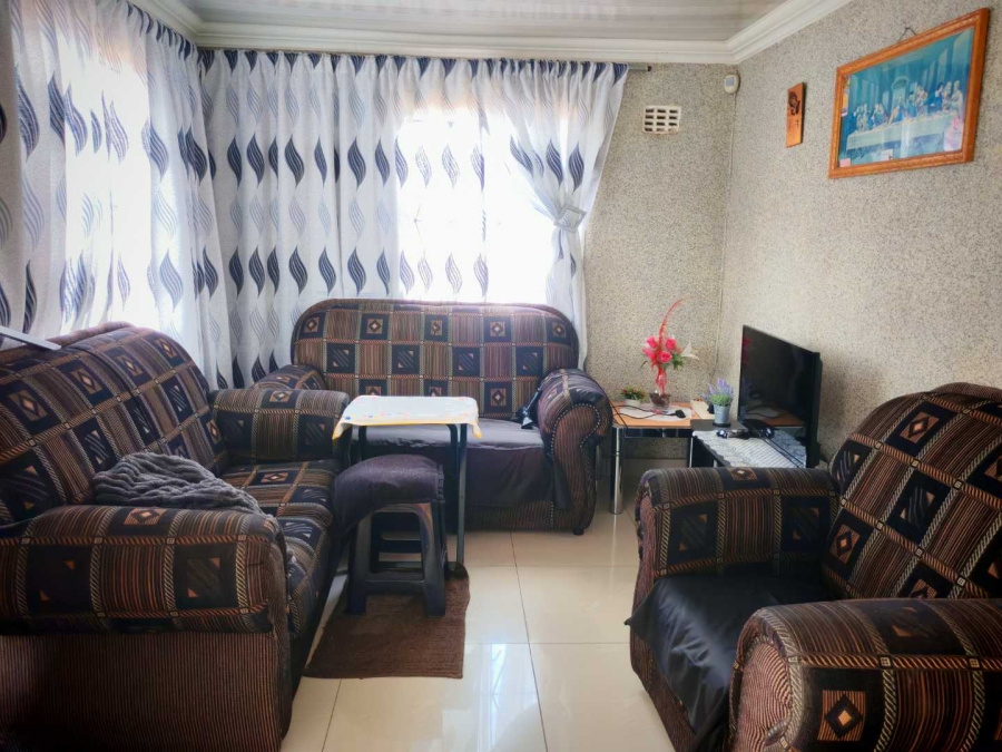 3 Bedroom Property for Sale in Lenasia Ext 13 Gauteng