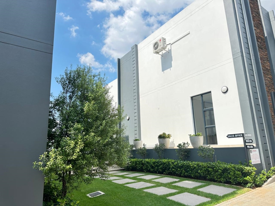 2 Bedroom Property for Sale in Halfway Gardens Gauteng