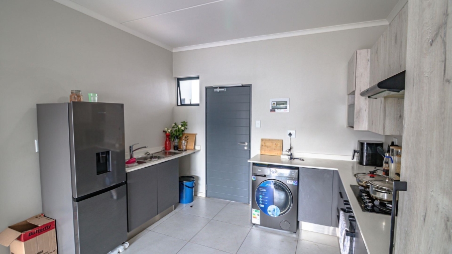 2 Bedroom Property for Sale in Halfway Gardens Gauteng