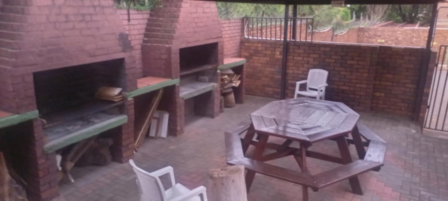 2 Bedroom Property for Sale in Silverton Gauteng