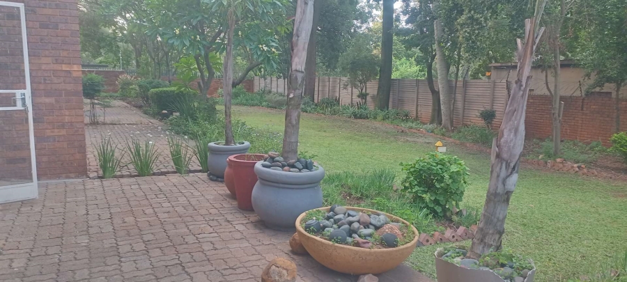 2 Bedroom Property for Sale in Silverton Gauteng