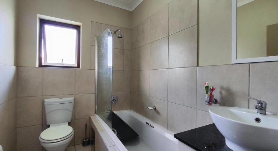 2 Bedroom Property for Sale in Benoni North Gauteng