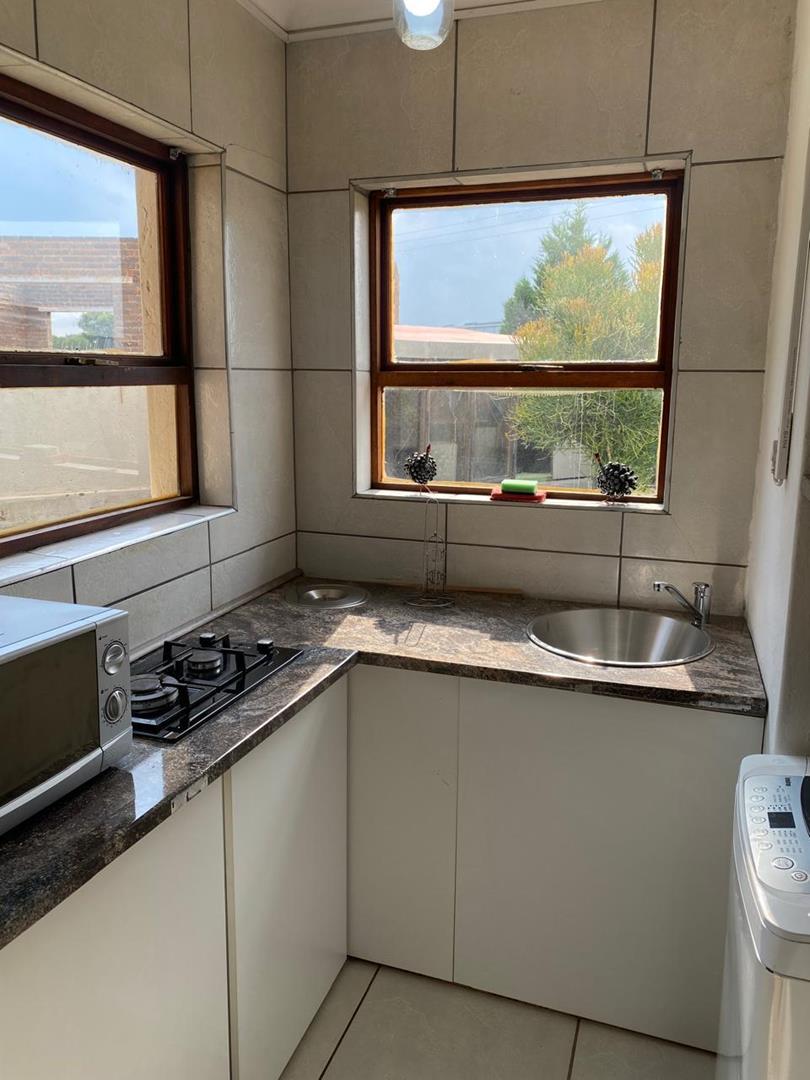 To Let 1 Bedroom Property for Rent in Savannah Country Estate Gauteng