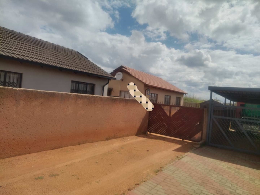 To Let 3 Bedroom Property for Rent in Soshanguve VV Gauteng