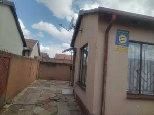 To Let 3 Bedroom Property for Rent in Soshanguve VV Gauteng