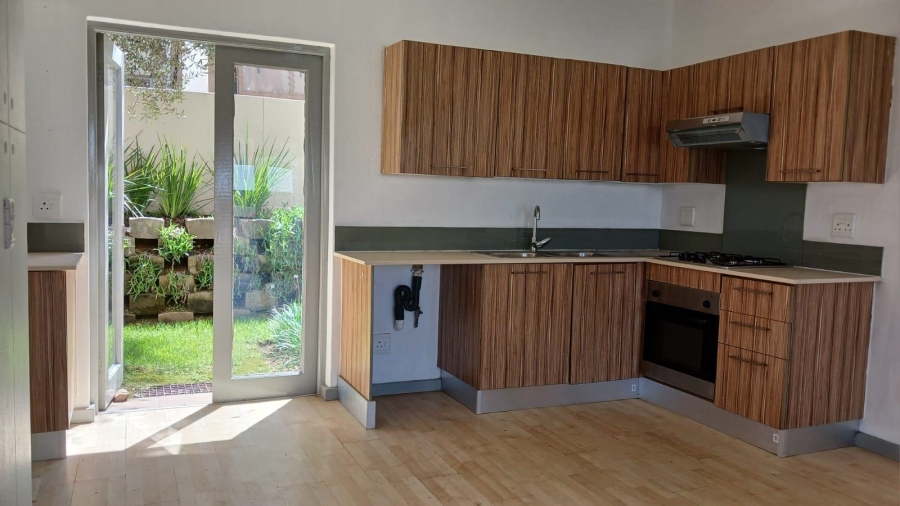2 Bedroom Property for Sale in Beverley Gauteng