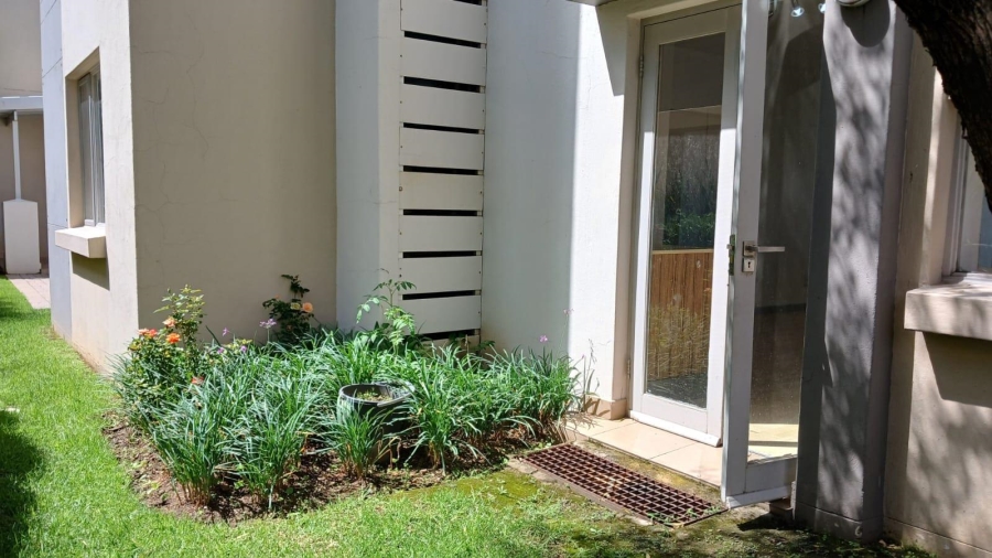 2 Bedroom Property for Sale in Beverley Gauteng