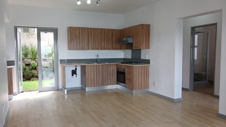 2 Bedroom Property for Sale in Beverley Gauteng