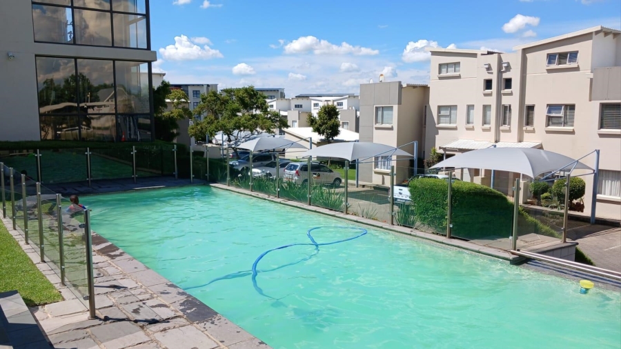 2 Bedroom Property for Sale in Beverley Gauteng