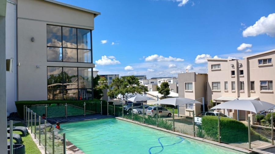 2 Bedroom Property for Sale in Beverley Gauteng